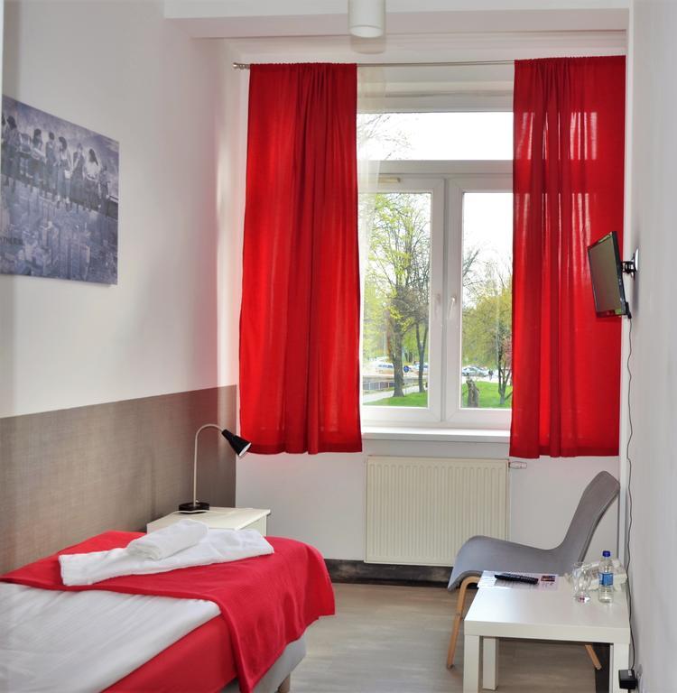 Hotel Kielce Buitenkant foto