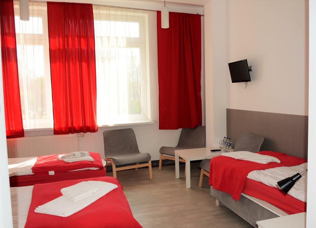Hotel Kielce Buitenkant foto