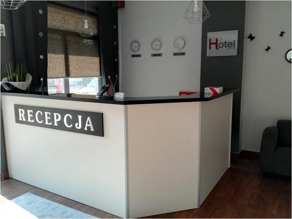 Hotel Kielce Buitenkant foto